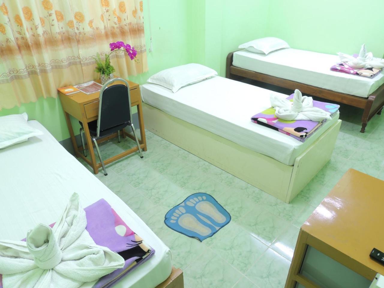 나이 치 린 호텔 Pathein 외부 사진